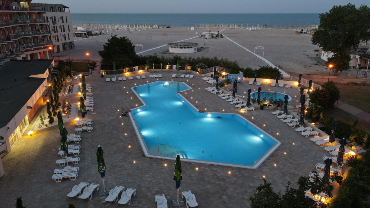 Hotel Orfeu Mamaia Exterior photo