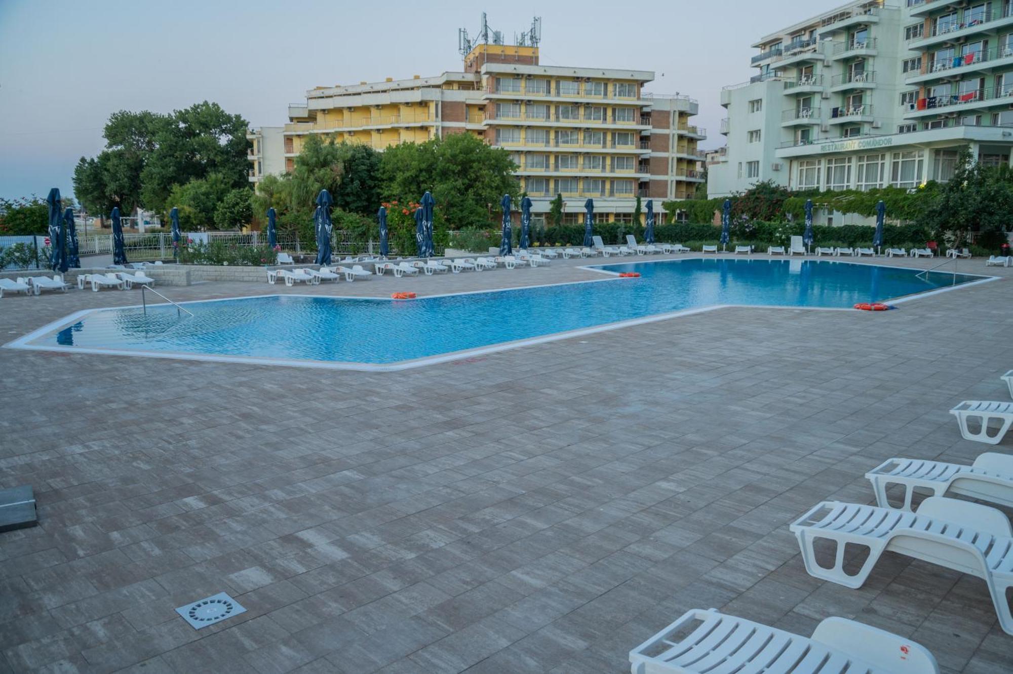 Hotel Orfeu Mamaia Exterior photo