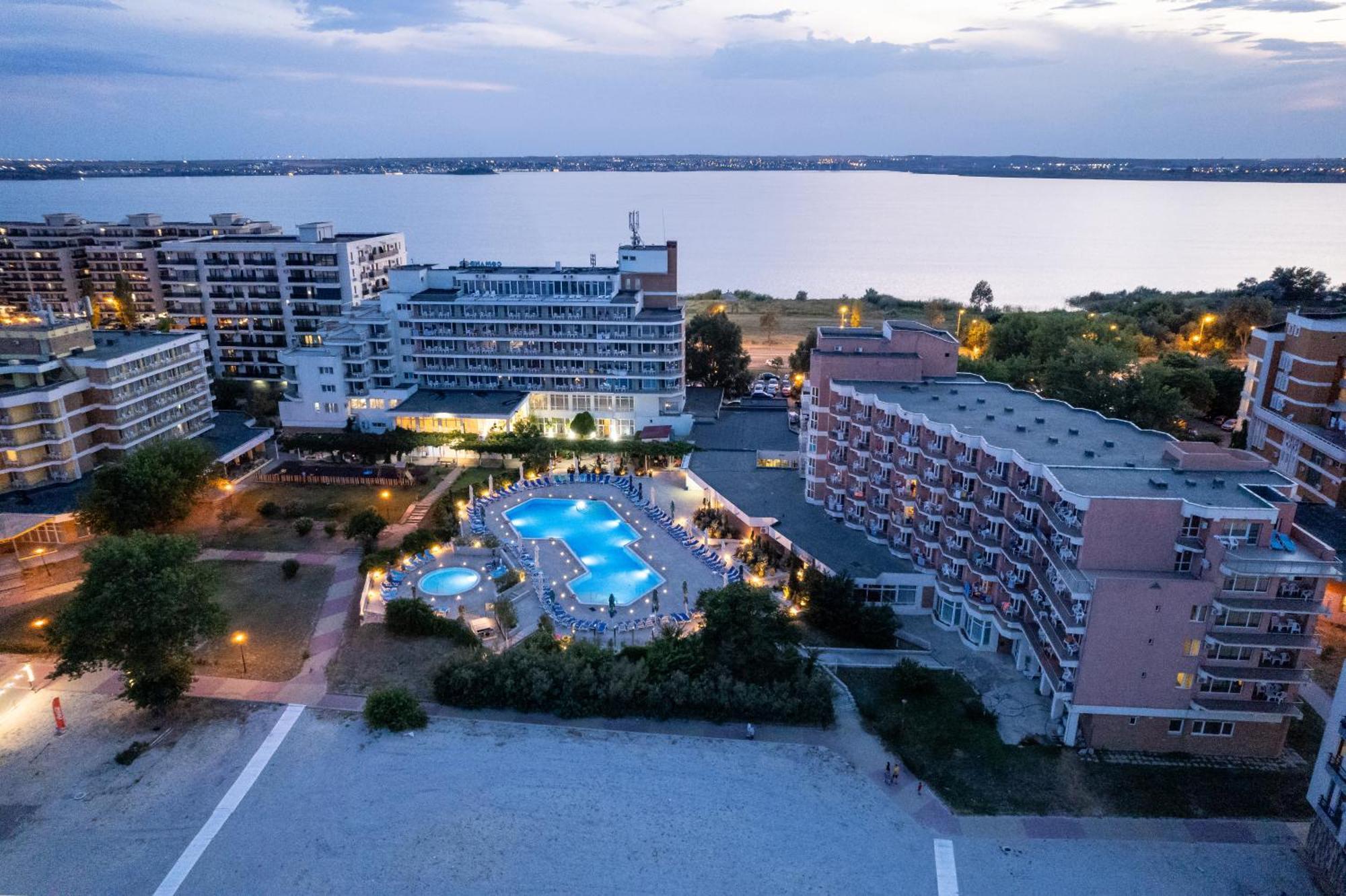 Hotel Orfeu Mamaia Exterior photo