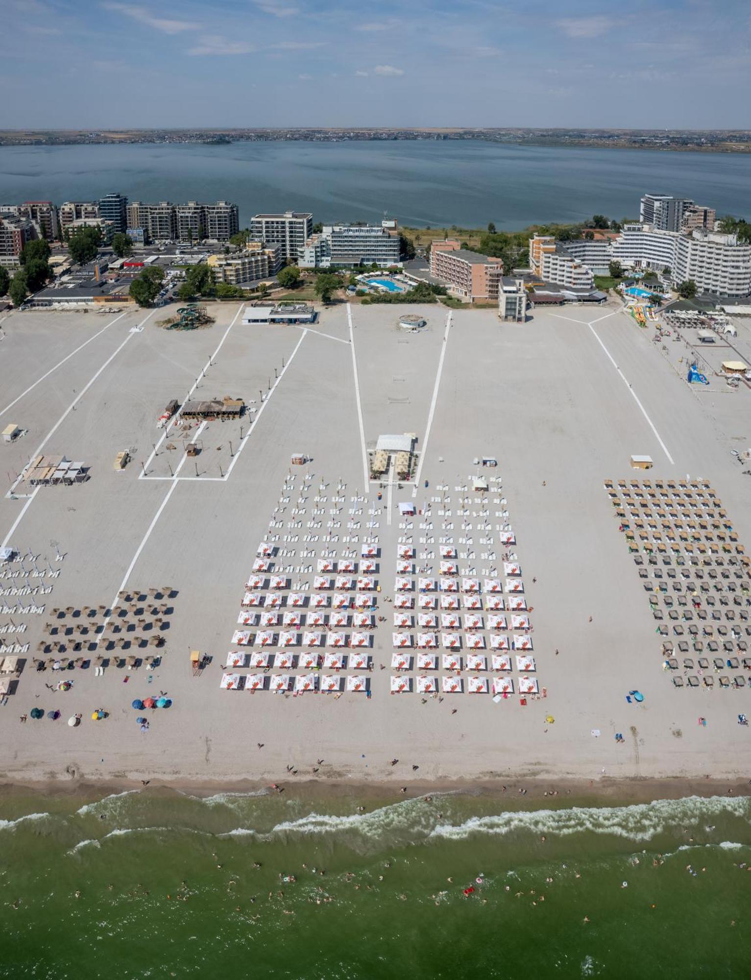 Hotel Orfeu Mamaia Exterior photo